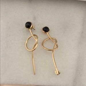 Elegant Gold and Black Knot Earrings